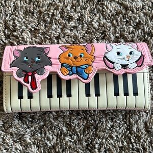 Louungefly Aristocats wallet
